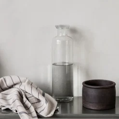 Flasche mit Deckel, Farma, Klar