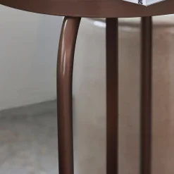 Hocker, Shaker, Goldbraun