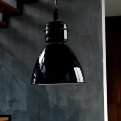 Lampe, Volumen, Schwarz