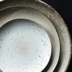 Schüssel, Lake, Grau