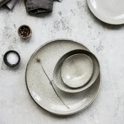 Schüssel, Lake, Grau