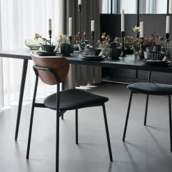 Stühle, HDMust, Natur